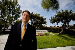 Photo by TED SOQUI for LA Weekly. Michael Robbins, former El Segundo councilman turned civic watchdog, is fighting City Hall.